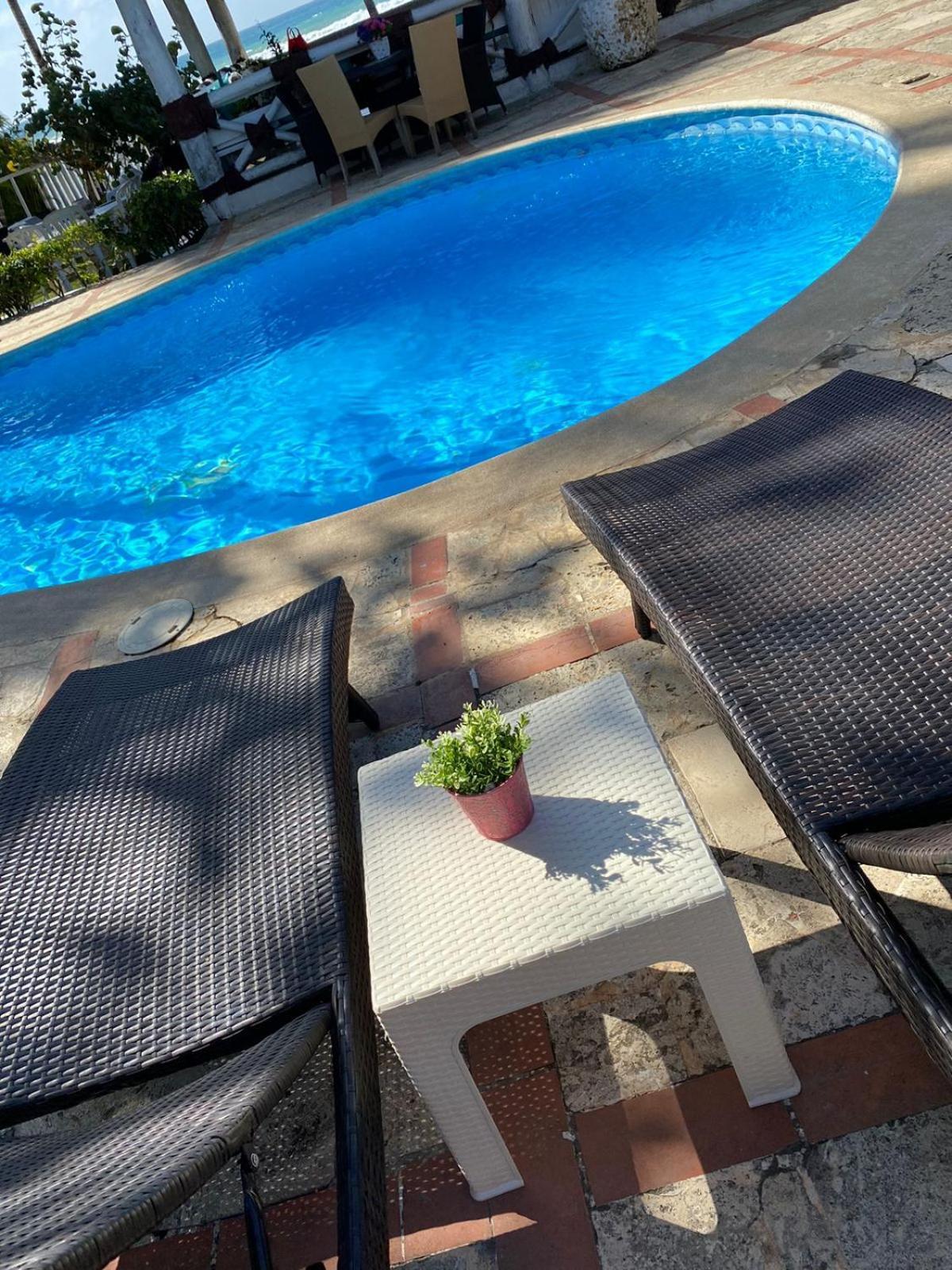 D' Franchesis Hostal خوان دوليو المظهر الخارجي الصورة