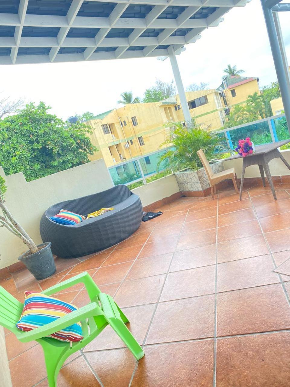 D' Franchesis Hostal خوان دوليو المظهر الخارجي الصورة