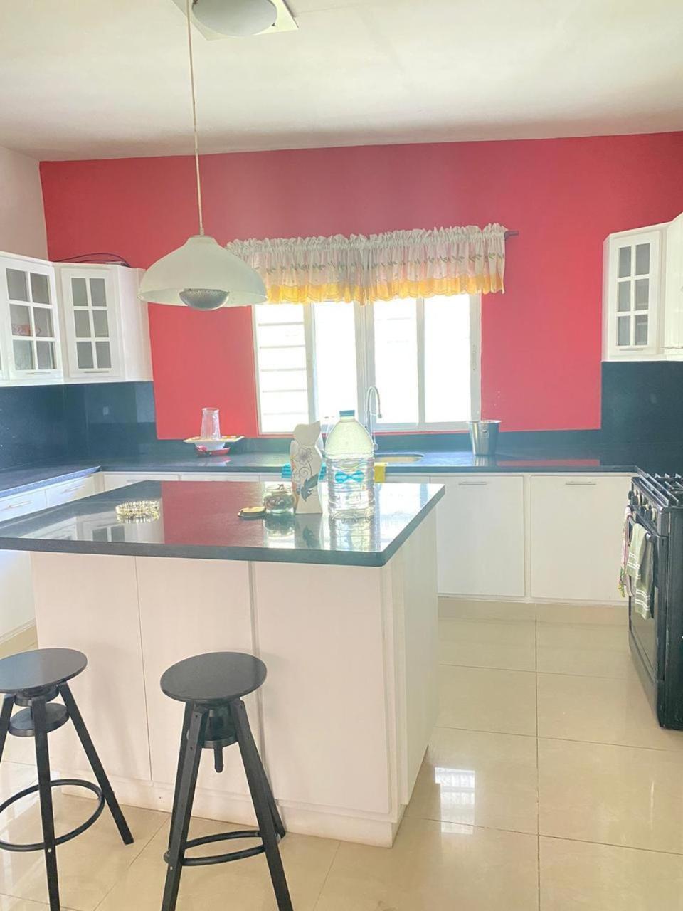 D' Franchesis Hostal خوان دوليو المظهر الخارجي الصورة